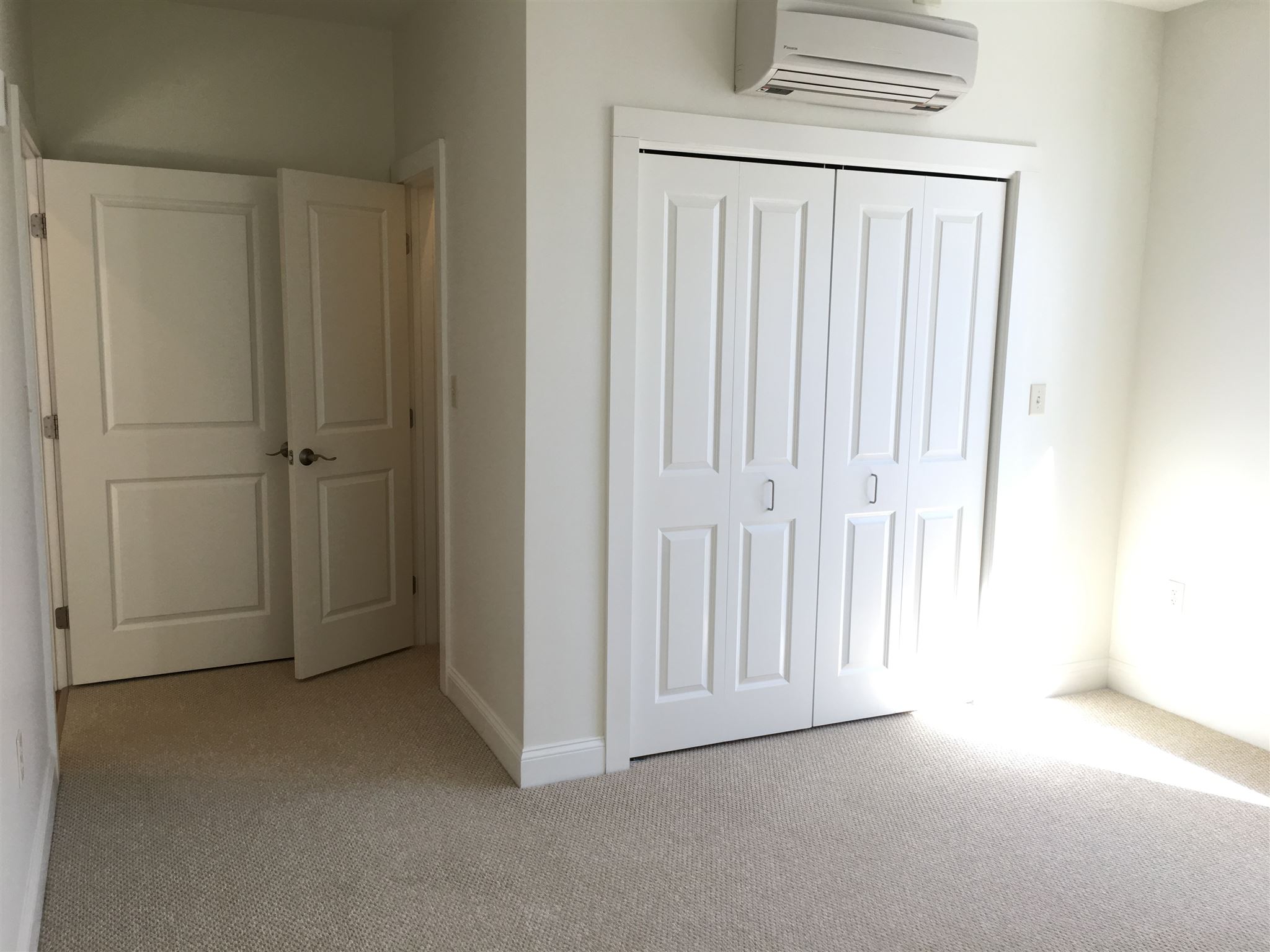 875 Elm Street, Unit 207 Manchester, NH 03101 - Photo 31 of 40