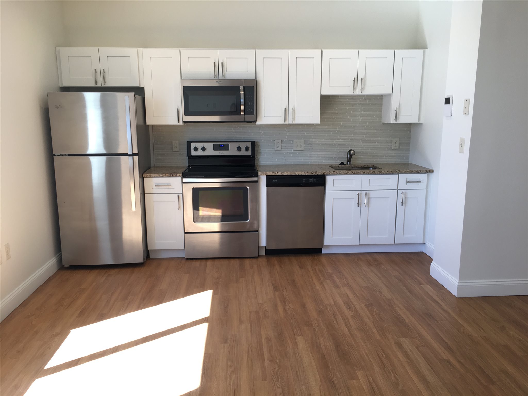 875 Elm Street, Unit 207 Manchester, NH 03101 - Photo 7 of 40