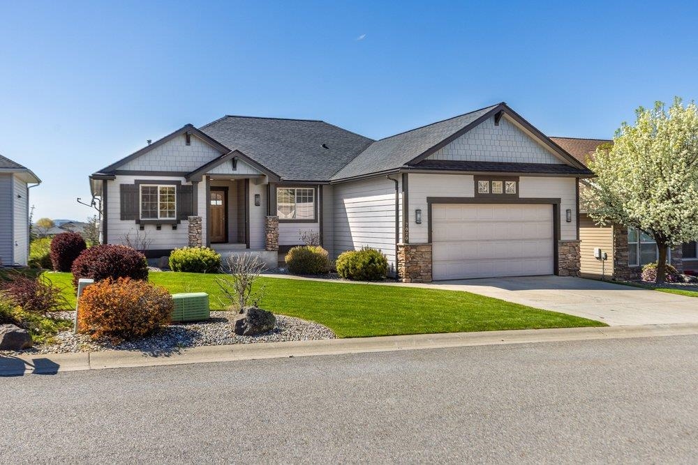 7820 South Parway Lane Cheney, WA 99004 - Photo 2 of 37