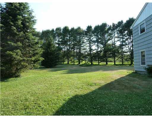 26 Highview Road Cape Elizabeth, ME 04107 - Photo 17 of 20 Yard/Garden.