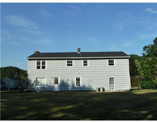 26 Highview Road Cape Elizabeth, ME 04107 - Photo 20 of 20 Exterior Back.