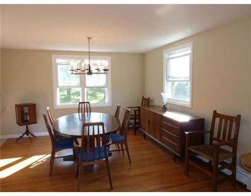 26 Highview Road Cape Elizabeth, ME 04107 - Photo 5 of 20 Dining Room.