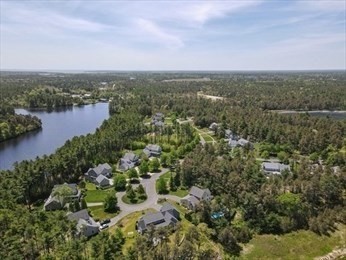8 Winterberry Lane Wareham, MA 02571 - Photo 24 of 29