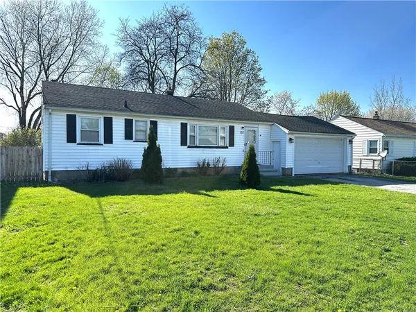 $125,000 | 137 Rossmore Street, Gates, NY 14606