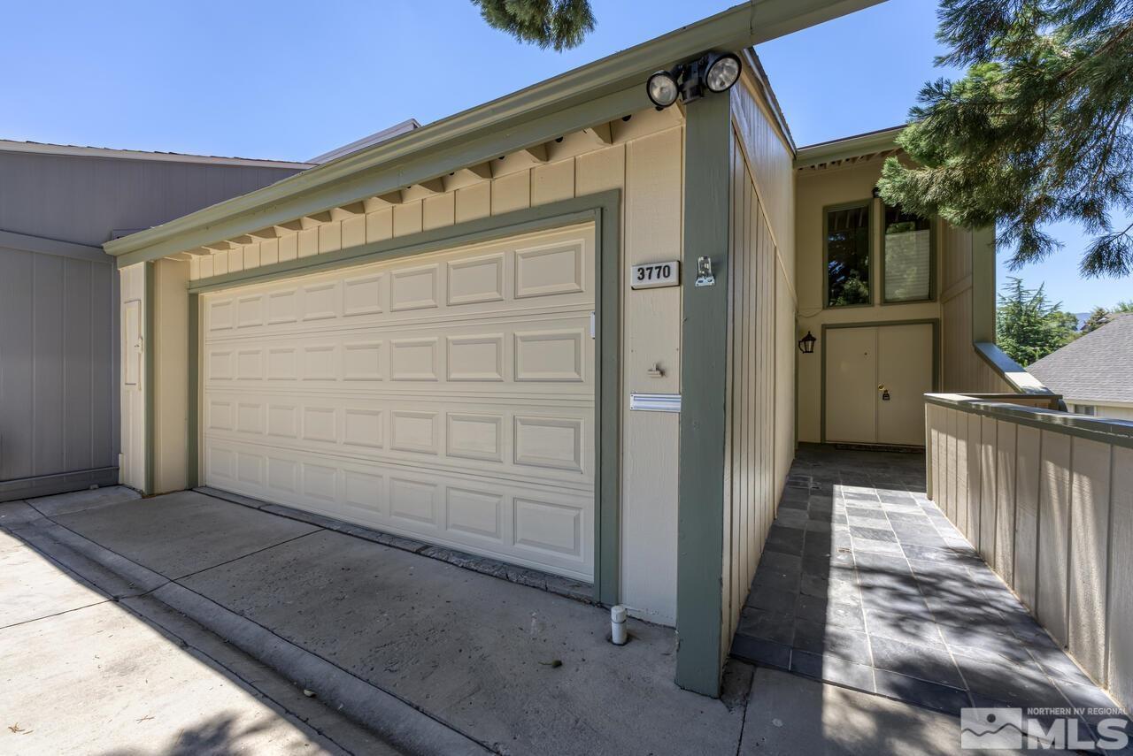 3770 Christopher Circle Reno, NV 89503 - Photo 4 of 40 Photo 4