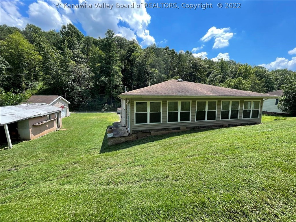 121 Robin Road Nitro, WV 25143 - Photo 48 of 50 Gallery Image 48