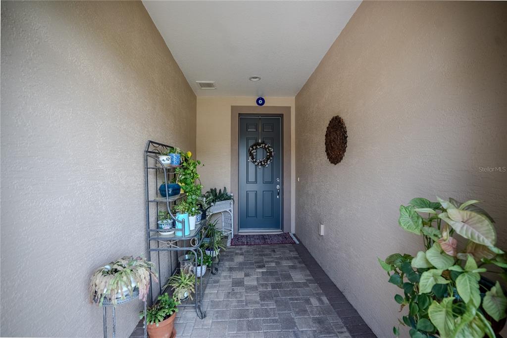 9145 Southwest 70th Loop Ocala, FL 34481 - Photo 2 of 45