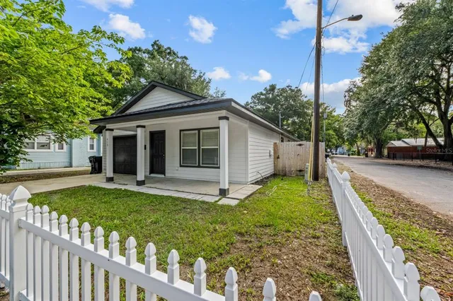 $389,900 | 415 Northwest 10th Street, Gainesville, FL 32601