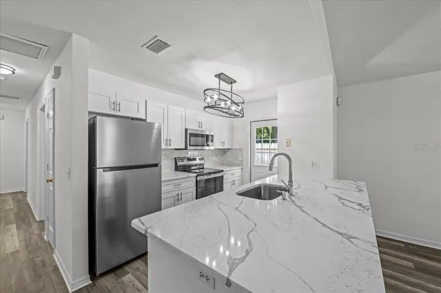 $389,900 | 415 Northwest 10th Street, Gainesville, FL 32601