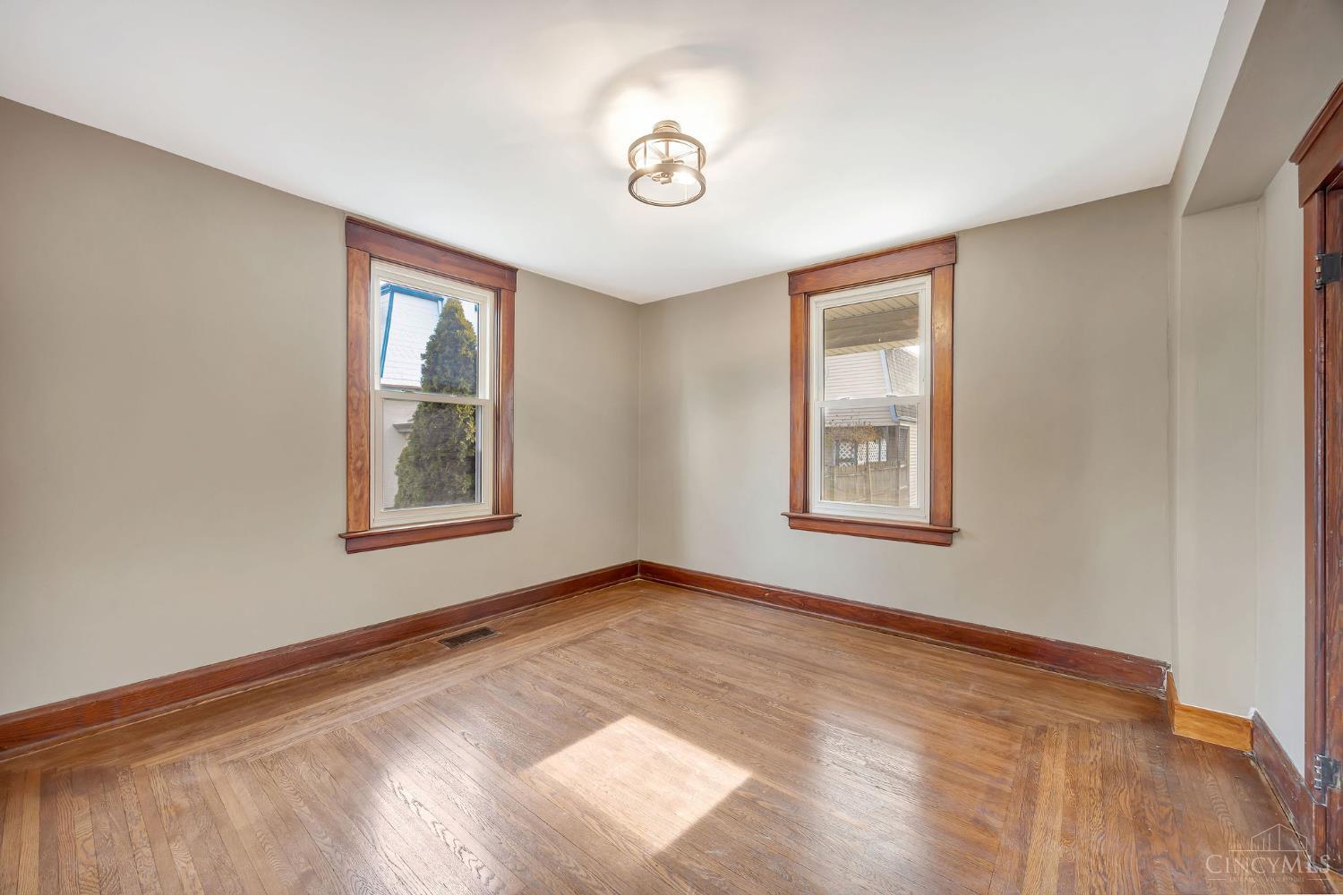 129 Pike Street Reading, OH 45215 - Photo 13 of 44