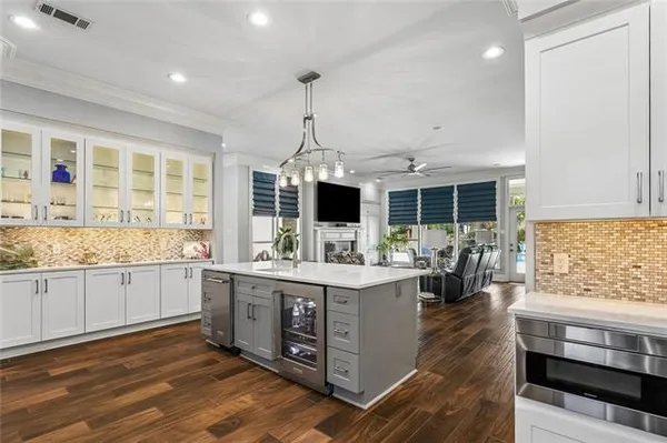 $1,150,000 | 108 Woodstone Drive, Mandeville, LA 70471