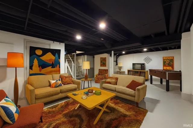 $247,000 | 2108 Bellemeade Avenue, Evansville, IN 47714