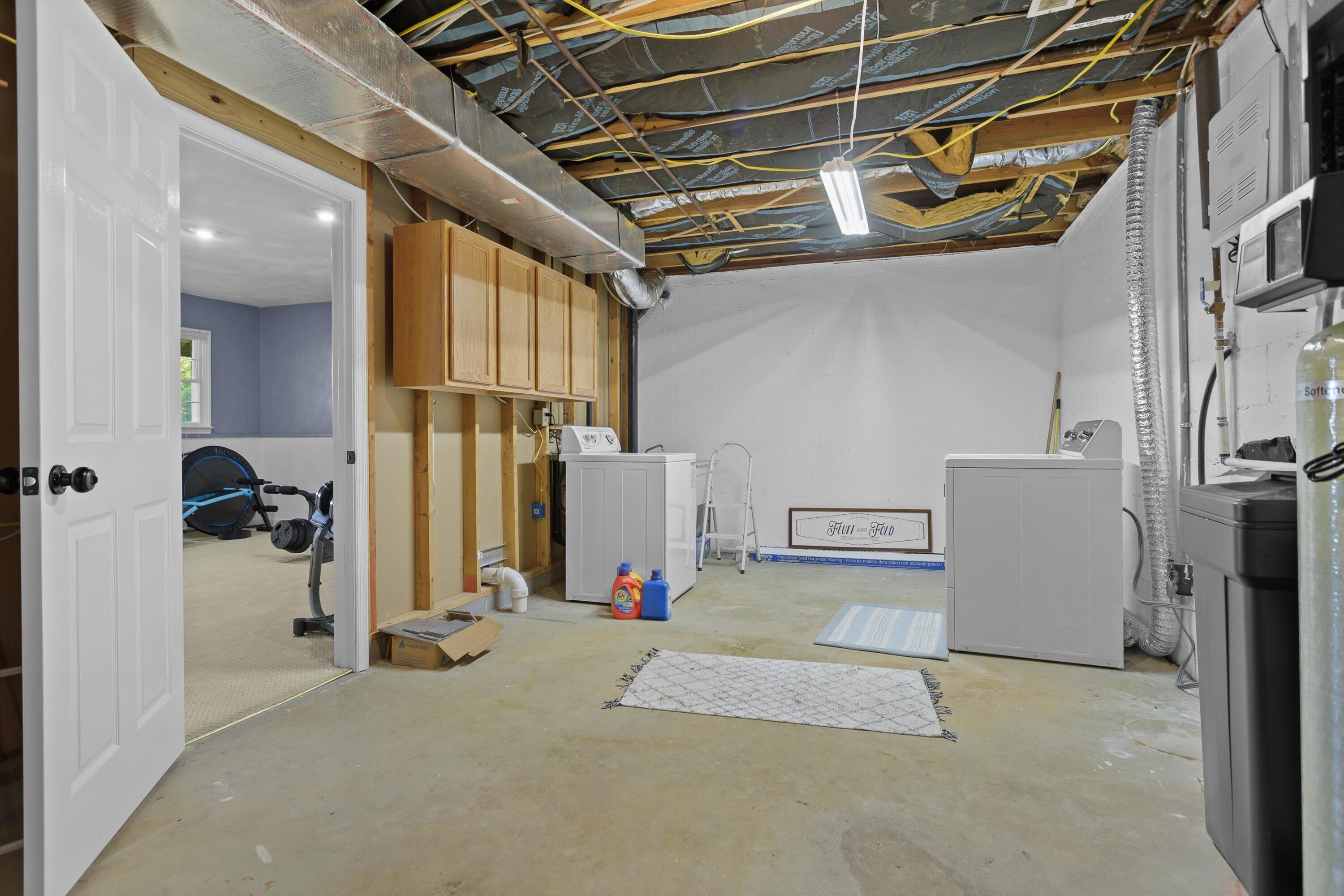 816 Brunswick Forge Road Troutville, VA 24175 - Photo 35 of 54 Laundry