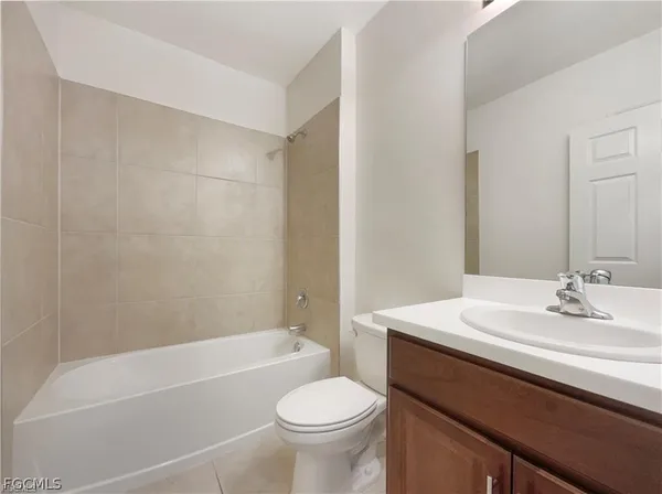 $2,250 | 131 Northeast 23rd Place, Cape Coral, FL 33909