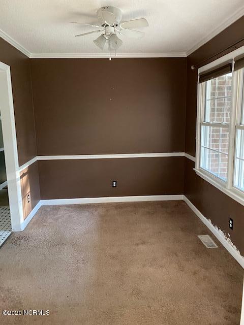 4206 Rawley Road New Bern, NC 28560 - Photo 4 of 16 Dining room