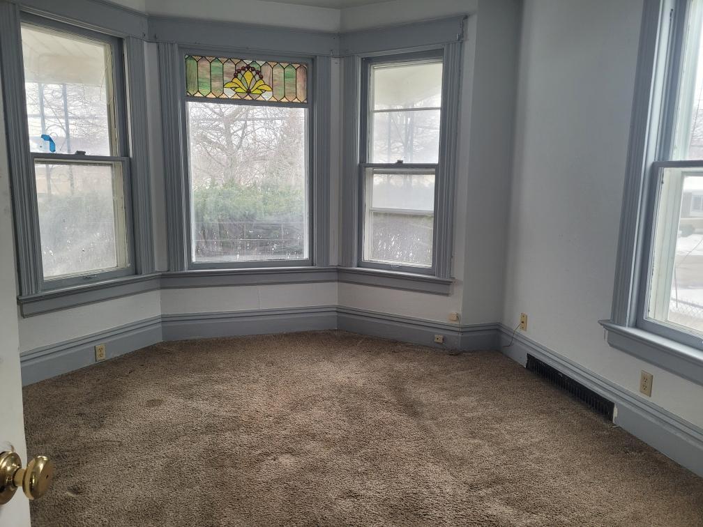 6027 37th Avenue Kenosha, WI 53142 - Photo 12 of 33 Resized_2