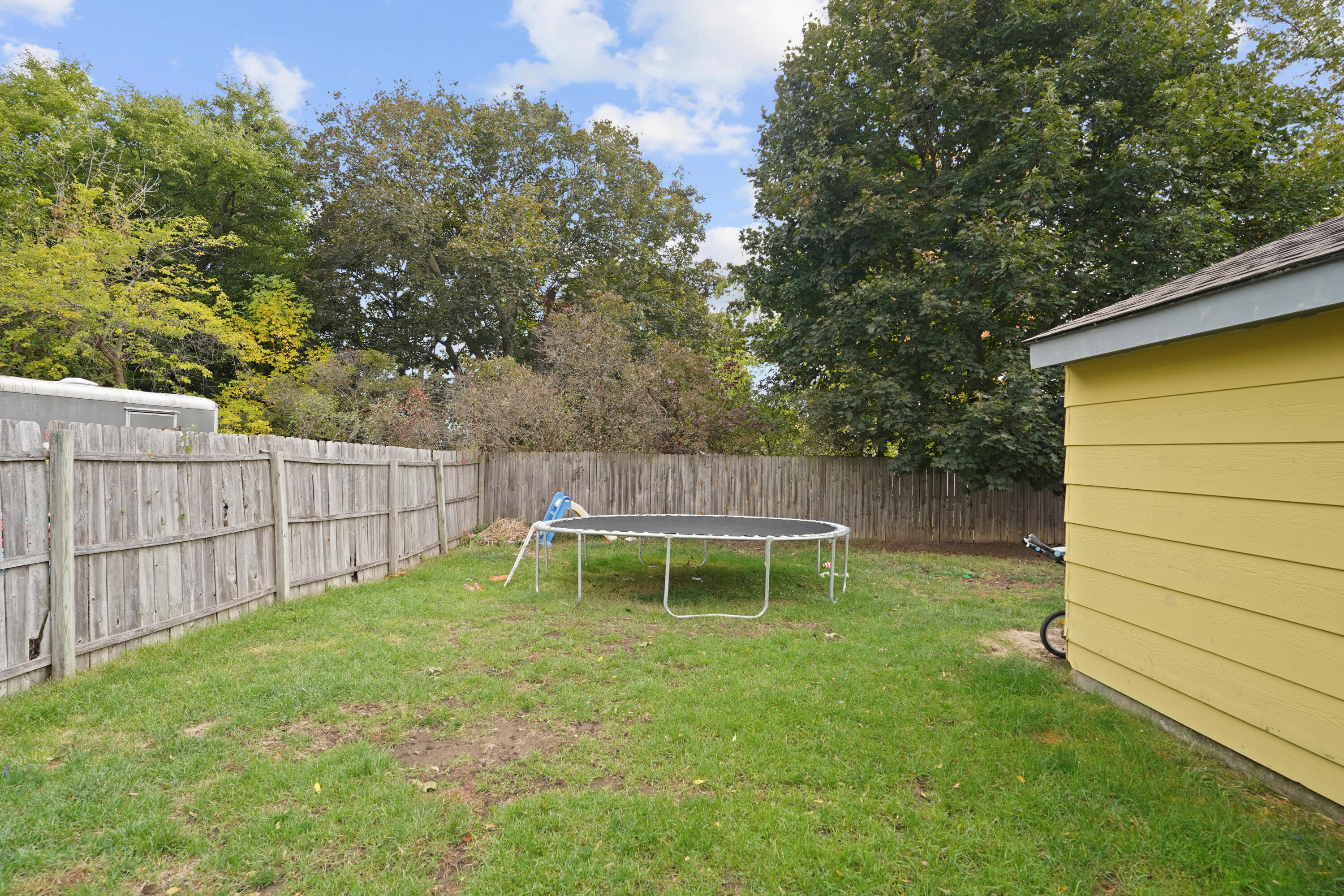 6027 37th Avenue Kenosha, WI 53142 - Photo 28 of 33 DSC00348