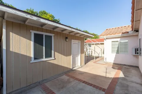 a view of a house with a outdoor space