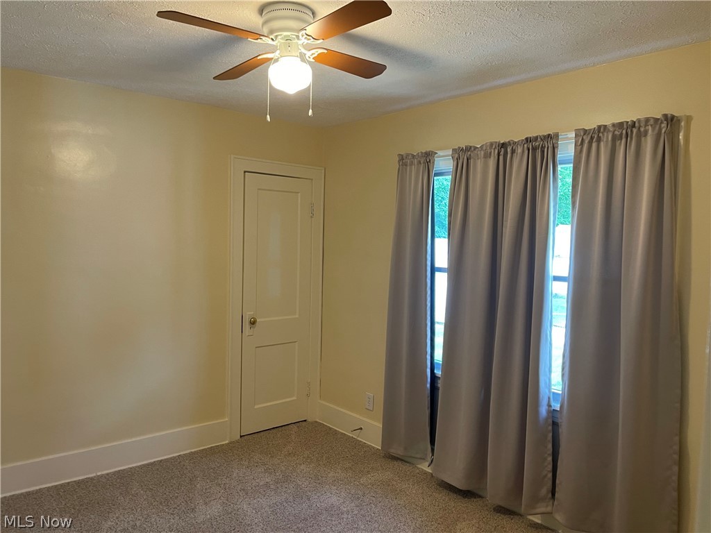 628 Garry Road Akron, OH 44305 - Photo 9 of 20
