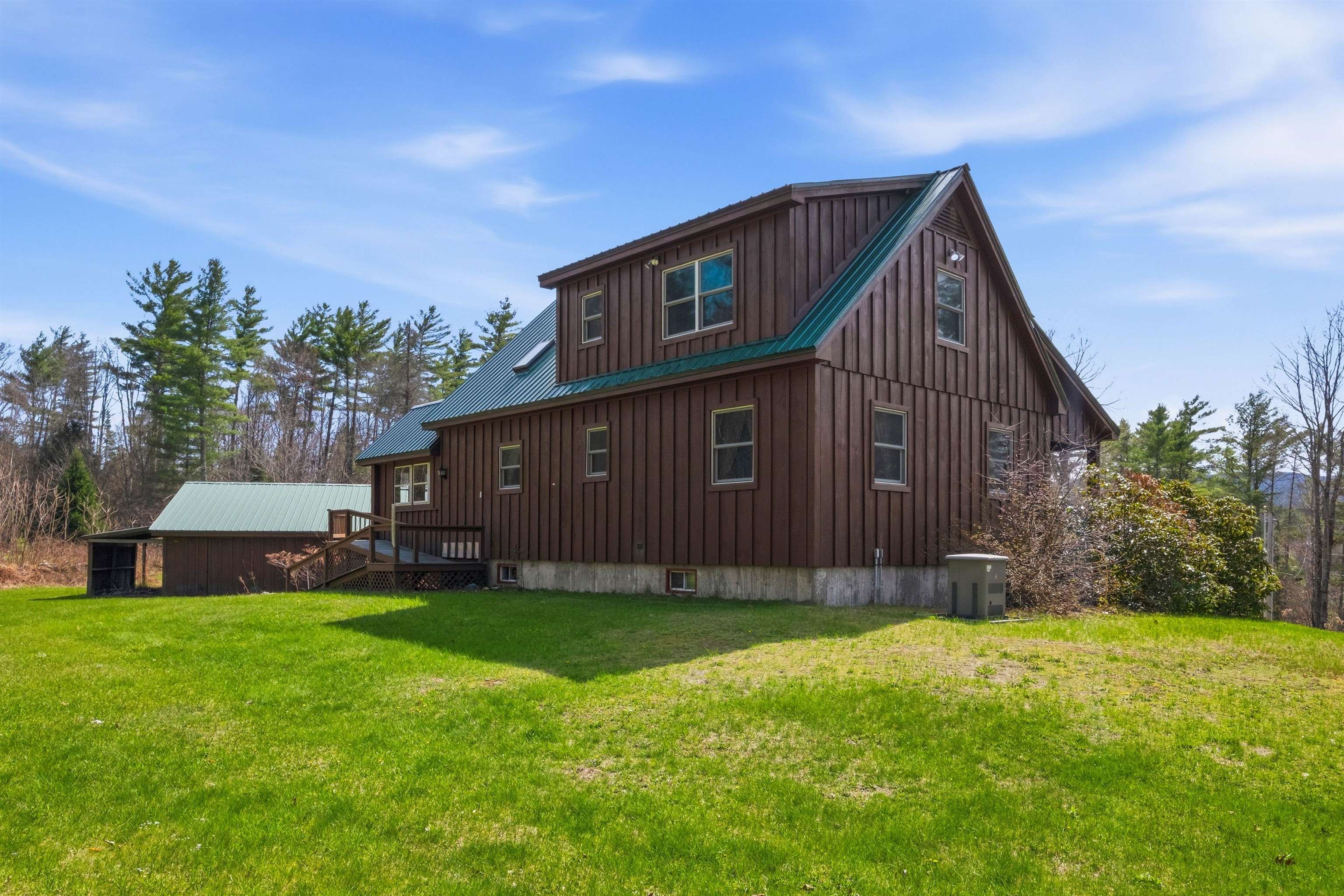 218 East Side Road Wentworth, NH 03282 - Photo 4 of 54 Gallery Image 4