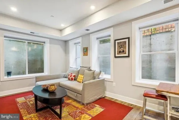 $2,600 | 1340 Nicholson Street Northwest, Unit 2, Washington, DC 20011