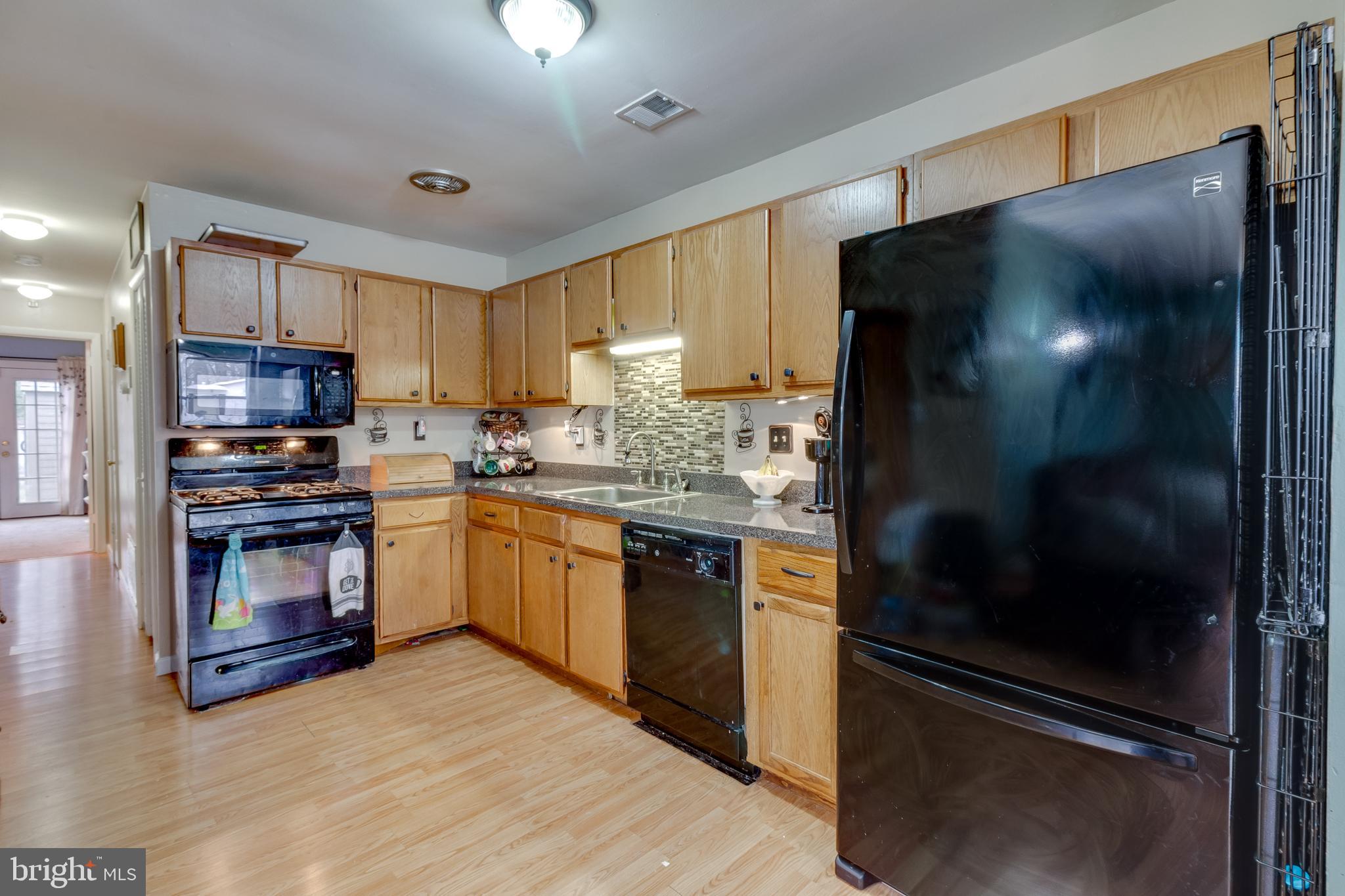 34 Colgate Court Atco, NJ 08004 - Photo 9 of 21 Gallery Image 9