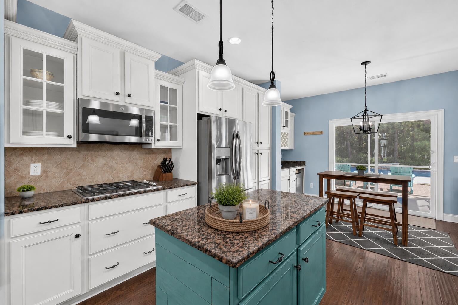 415 Spectrum Road Summerville, SC 29486 - Photo 7 of 49 IMG_6213