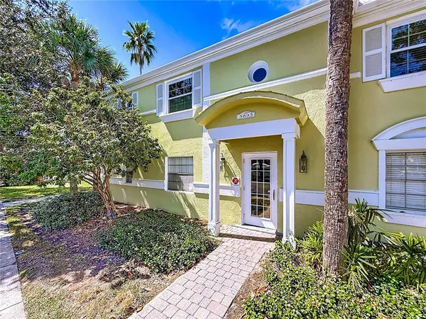 $2,450 | 3893 Pompano Drive Southeast, Unit C, St. Petersburg, FL 33705