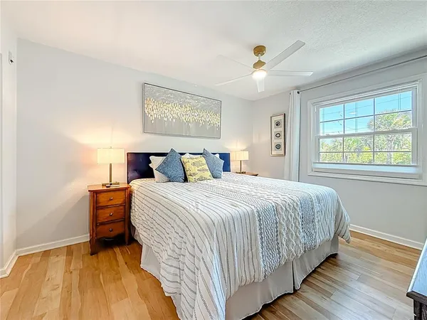 $2,450 | 3893 Pompano Drive Southeast, Unit C, St. Petersburg, FL 33705