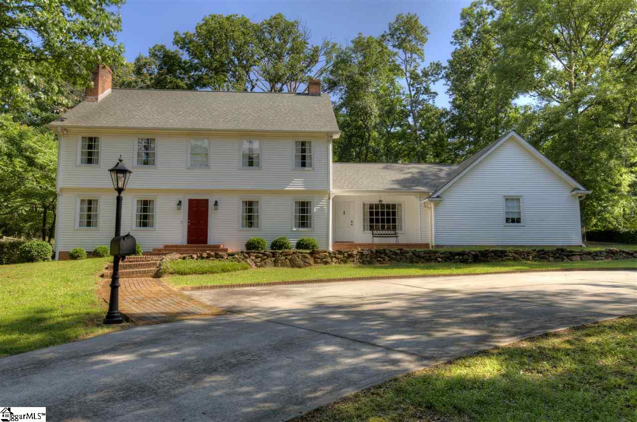 1021 Edwards Road Greenville, SC 29615 - Photo 1 of 35 Gallery Image 1