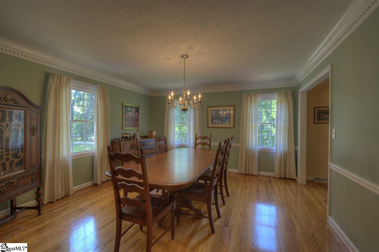 1021 Edwards Road Greenville, SC 29615 - Photo 7 of 35 Gallery Image 7