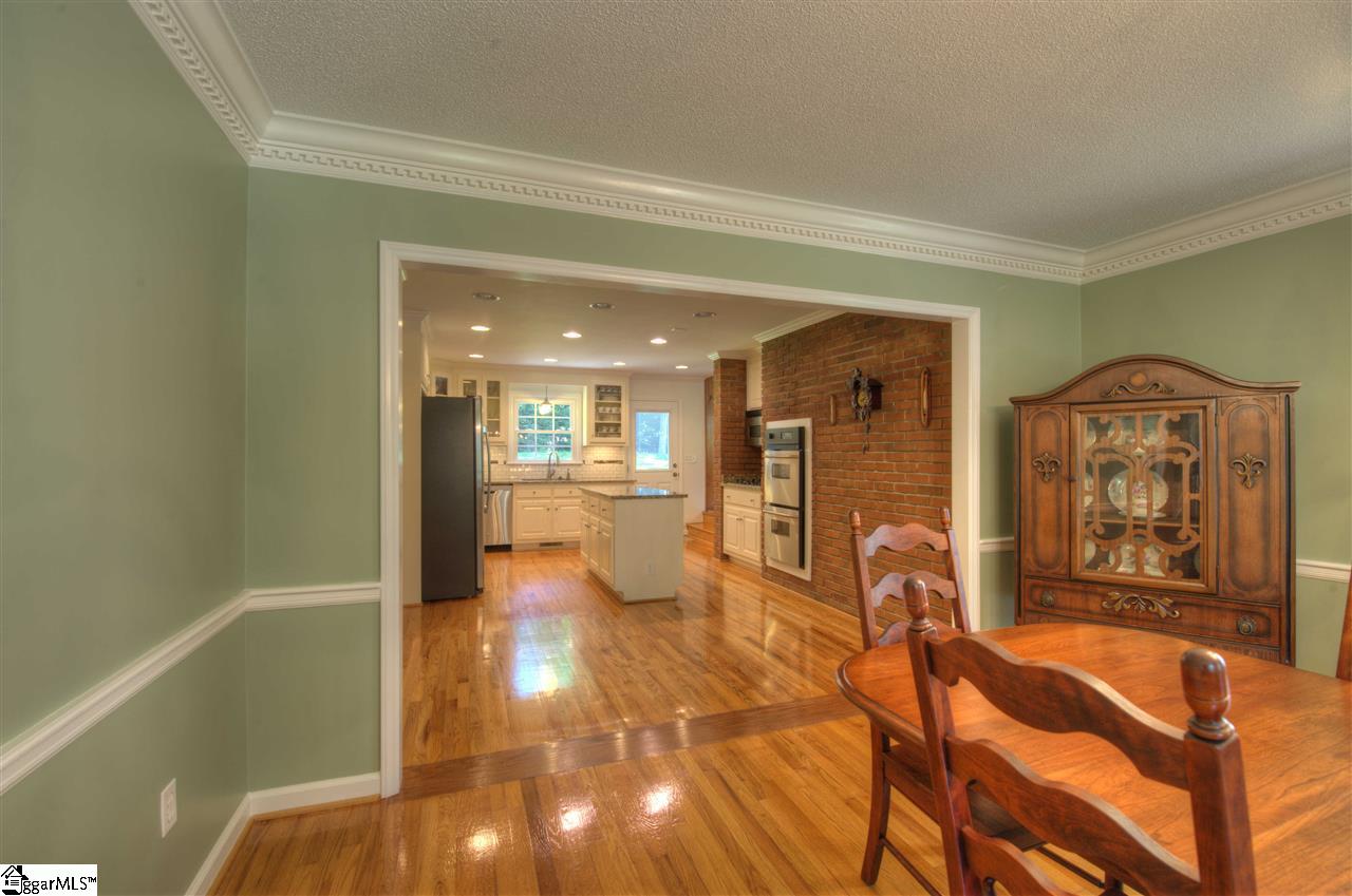 1021 Edwards Road Greenville, SC 29615 - Photo 8 of 35 Gallery Image 8