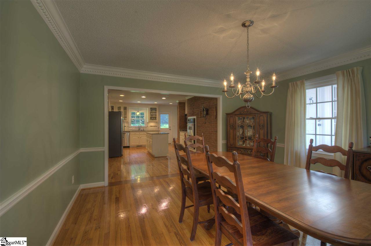 1021 Edwards Road Greenville, SC 29615 - Photo 9 of 35 Gallery Image 9