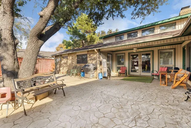 a view of a lounge chairs in the porch