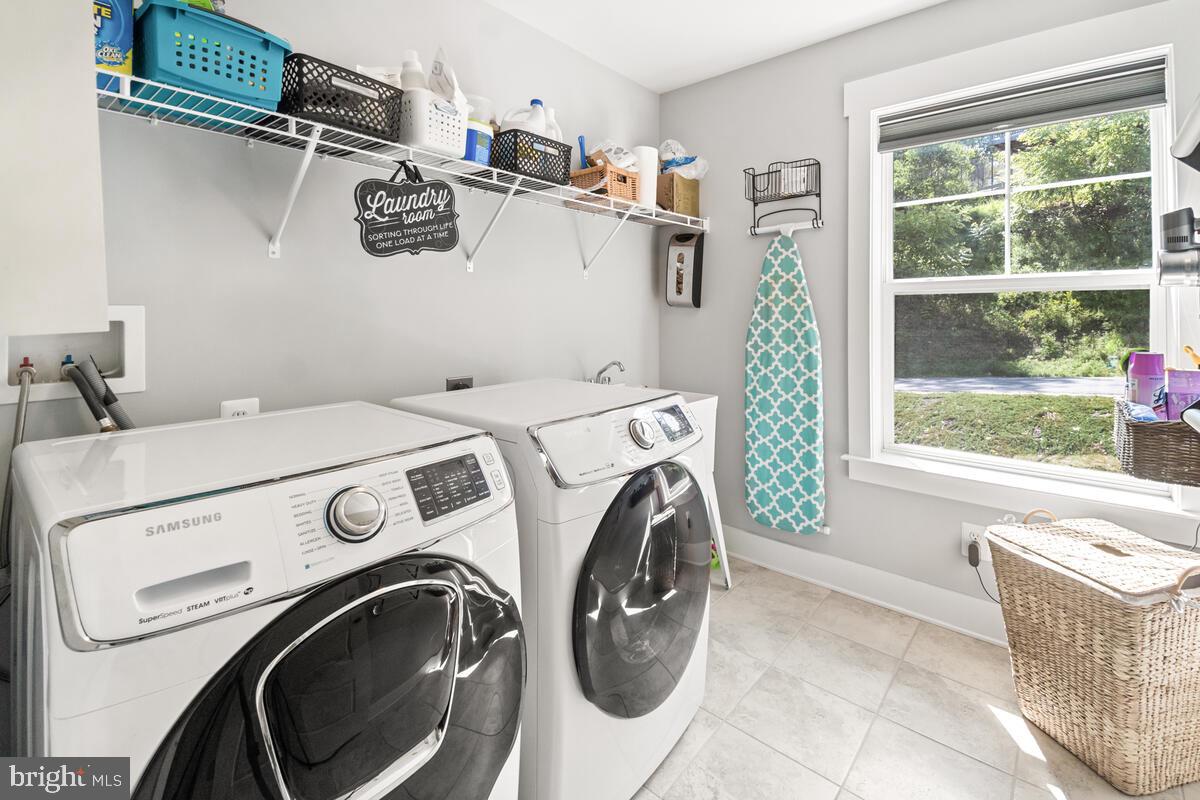 6736 Hemlock Point Road New Market, MD 21774 - Photo 29 of 50 Laundry on bedroom level