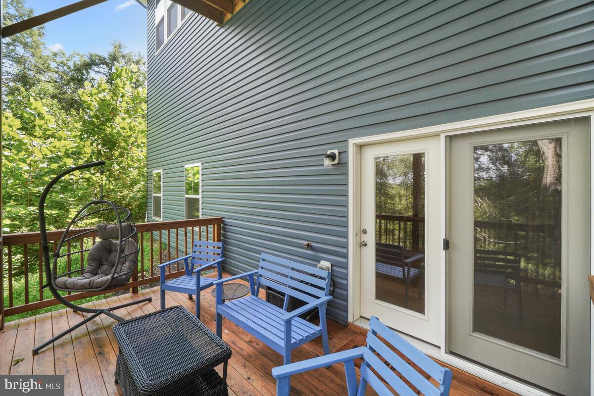 6736 Hemlock Point Road New Market, MD 21774 - Photo 34 of 50 2nd deck off of basement