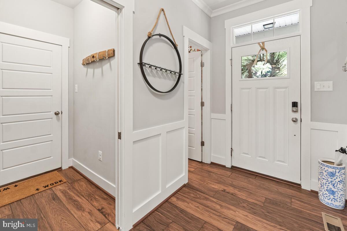 6736 Hemlock Point Road New Market, MD 21774 - Photo 6 of 50