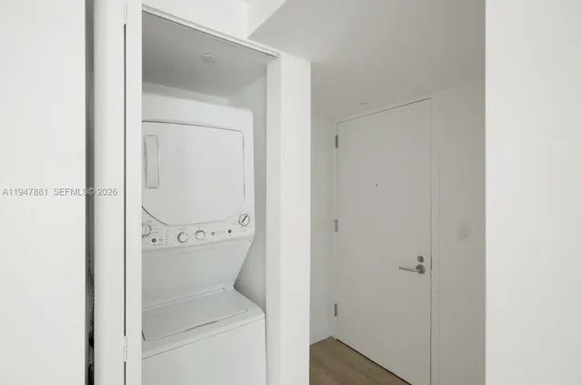 $3,500 | 1300 South Miami Avenue, Unit 4207, Miami, FL 33130