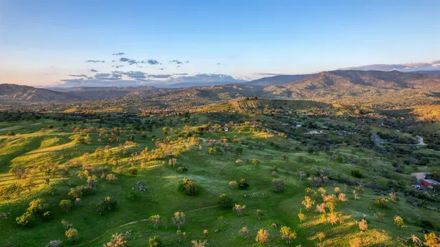 $1,999,800 | 18486 Tollhouse Road, Prather, CA 93651