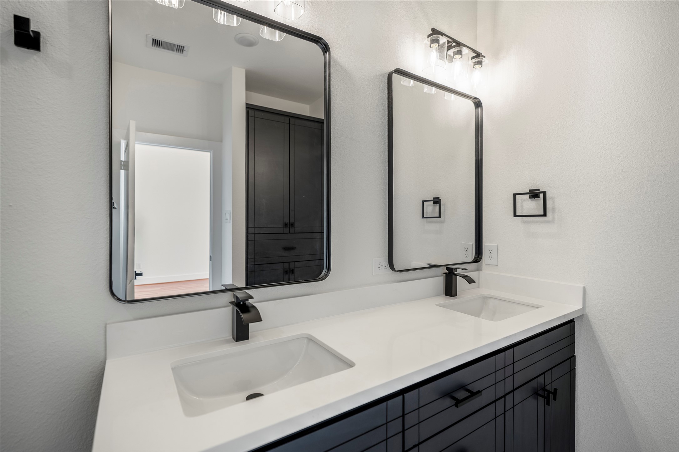 6324 Del Rio Street Houston, TX 77021 - Photo 40 of 50