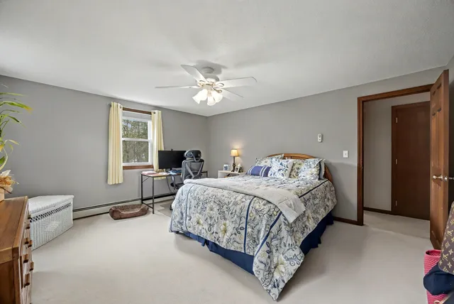 $629,000 | 35 Kelly Brook Lane, Hampstead, NH 03826