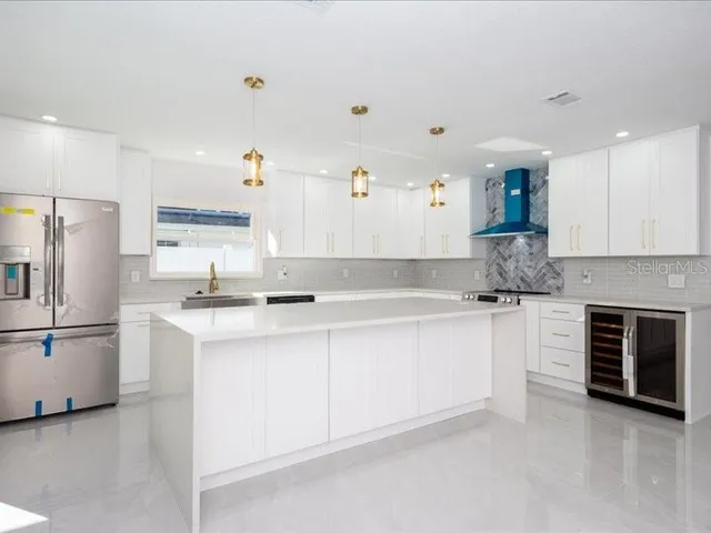 $799,000 | 4704 West Price Avenue, Tampa, FL 33611