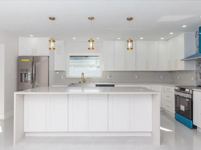 $799,000 | 4704 West Price Avenue, Tampa, FL 33611