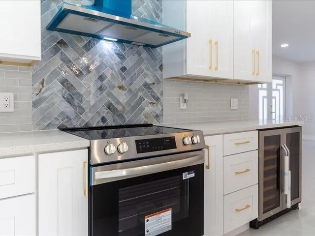 $799,000 | 4704 West Price Avenue, Tampa, FL 33611