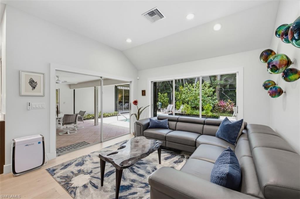 512 Turtle Hatch Road Naples, FL 34103 - Photo 10 of 18