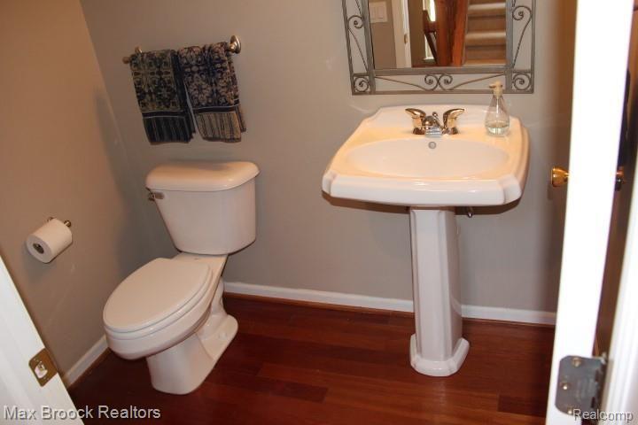9105 Commerce Road Commerce Township, MI 48382 - Photo 30 of 60 IMG_2990.JPG