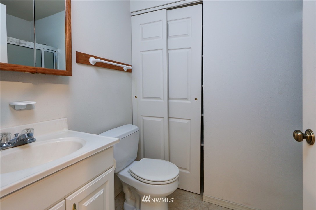 17354 Hallman Road Northwest Poulsbo, WA 98370 - Photo 13 of 15 Gallery Image 13