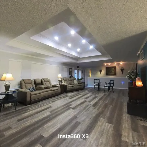 $499,900 | 7584 Private Road 2453, West Plains, MO 65775