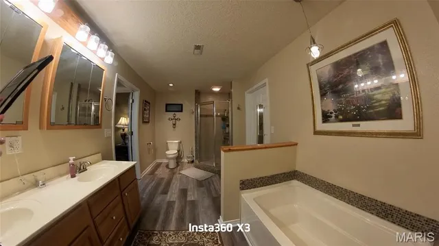 $499,900 | 7584 Private Road 2453, West Plains, MO 65775