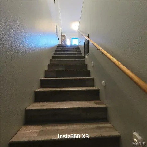 $499,900 | 7584 Private Road 2453, West Plains, MO 65775